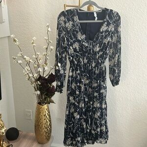 Floral dress 🌼 Medium